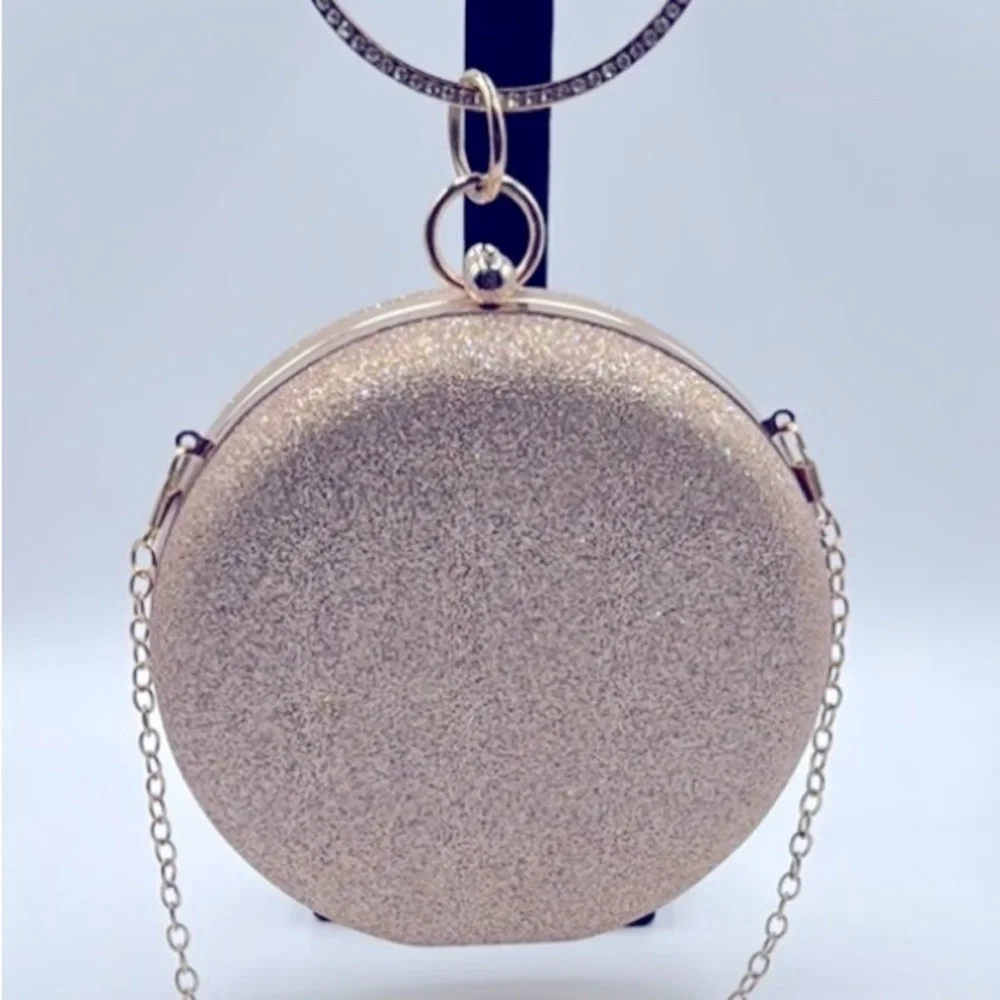 Gold crossbody removable chain with bracelet handle shimmering nwot